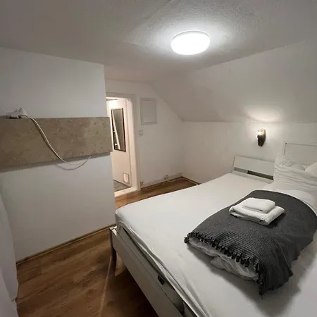 Herbergshaus Urig Fuer Urlaubsgaeste * كمبتن