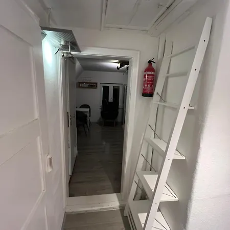 Herbergshaus Urig Fuer Urlaubsgaeste * كمبتن
